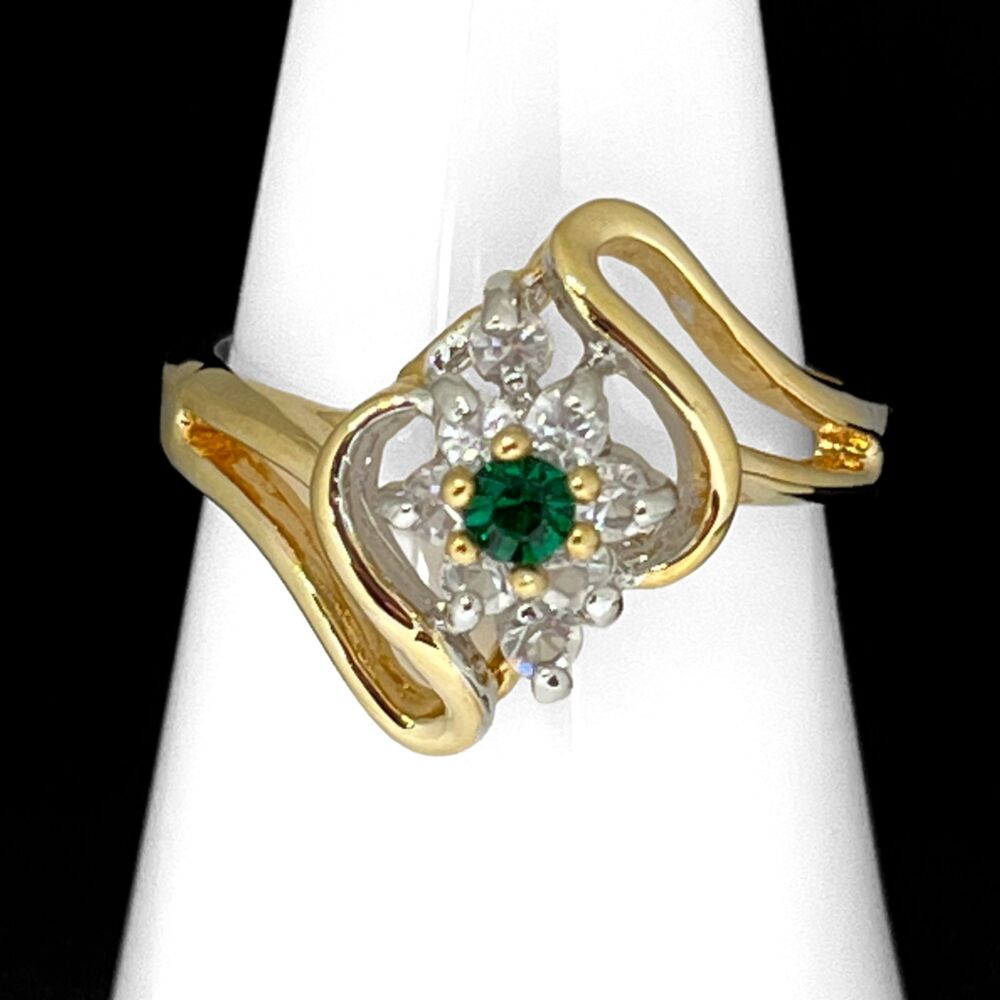 Vintage 1960s Ring Size 8 Mid Century Green Crystal CZ Gold Plate - 14A - Picture 3 of 11